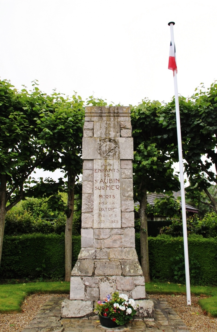 Monument-aux-Morts - Saint-Aubin-sur-Mer