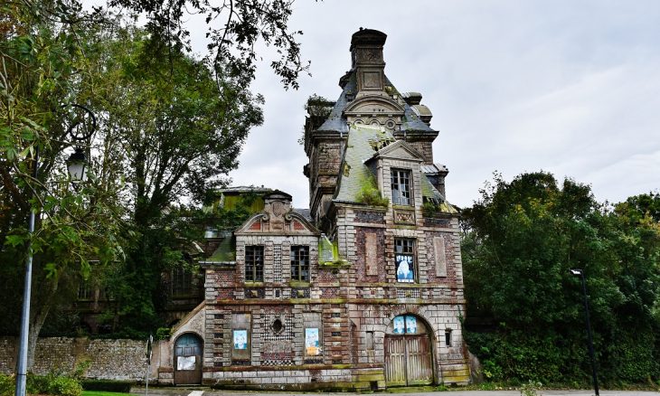 Ruines du Château - Saint-Jouin-Bruneval