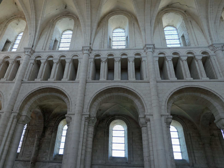 L'abbatiale Saint Georges - Saint-Martin-de-Boscherville