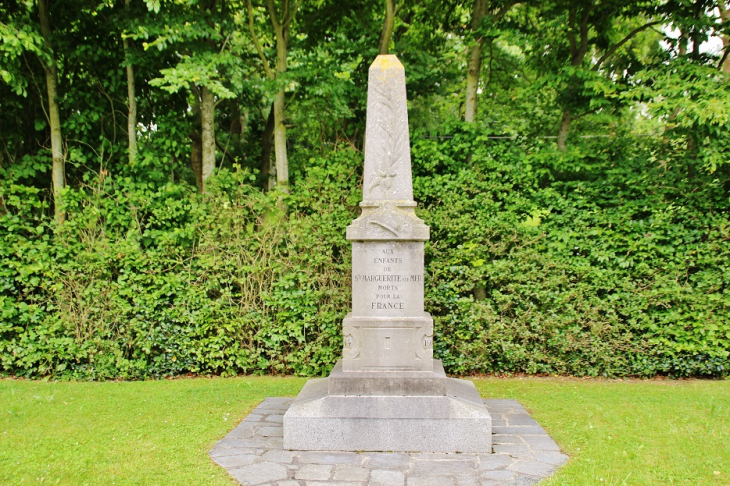 Monument-aux-Morts - Sainte-Marguerite-sur-Mer