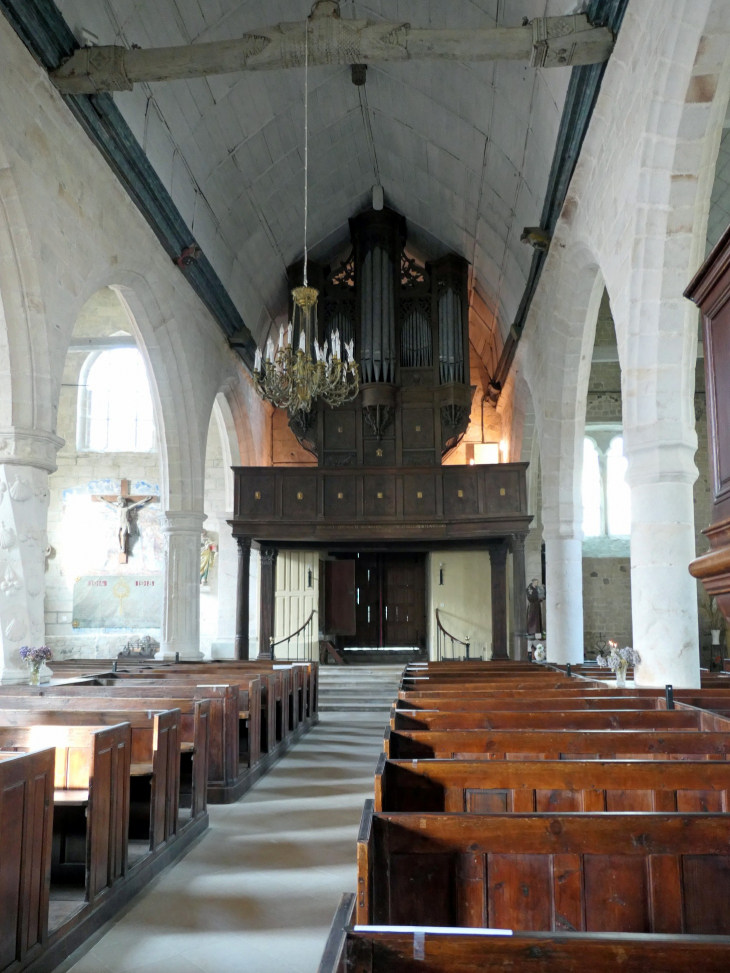 L'intérieur de l'église Saint Martin - Veules-les-Roses