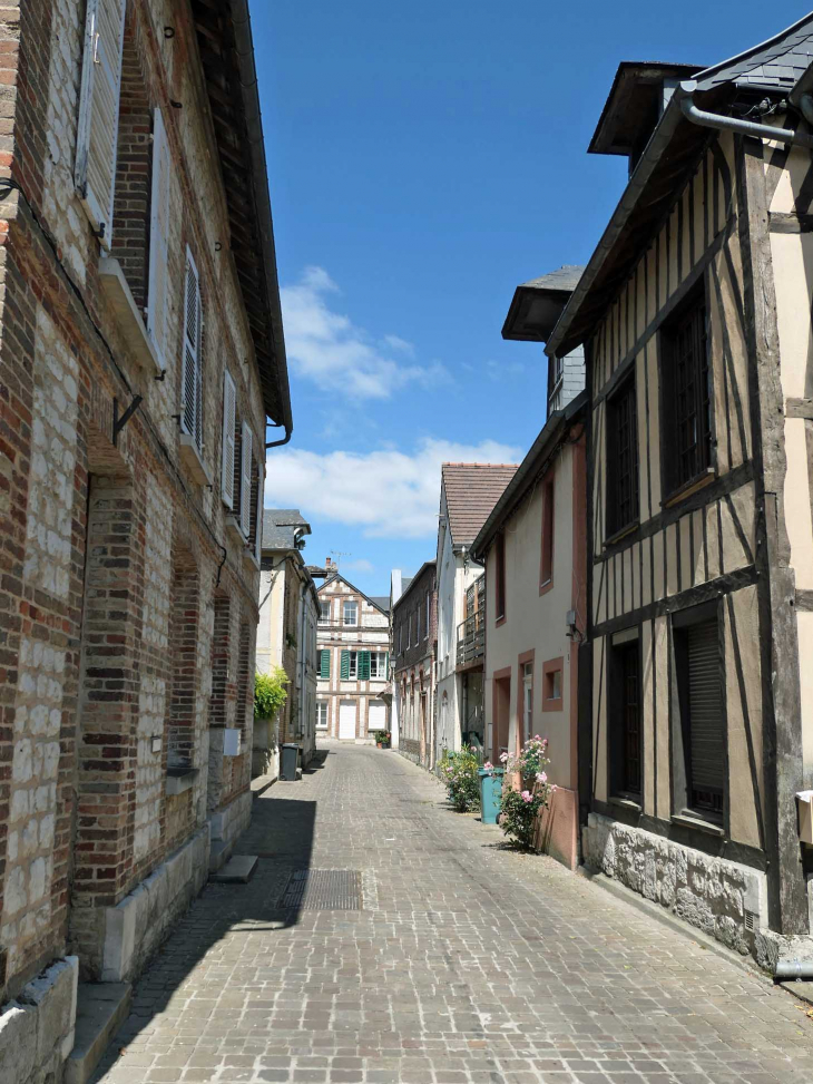 Rue Ernest Binet - Villequier