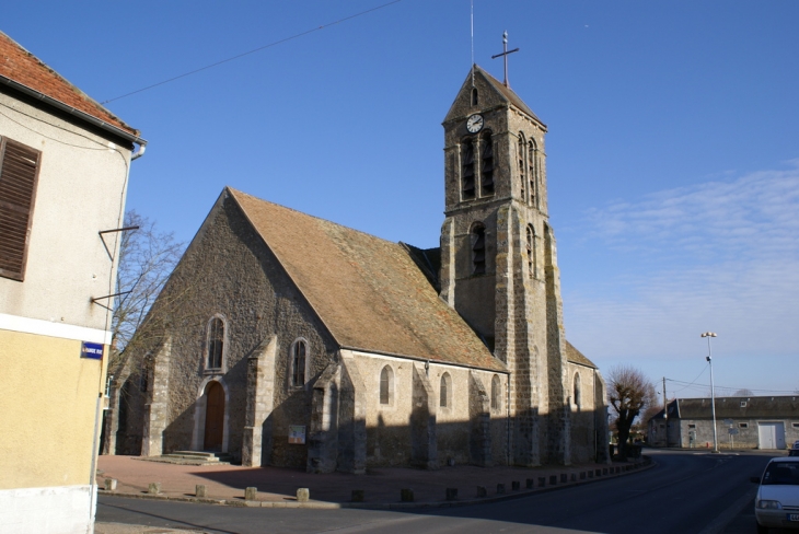 Façade ouest de l'Eglise de Marolles - Marolles-en-Hurepoix