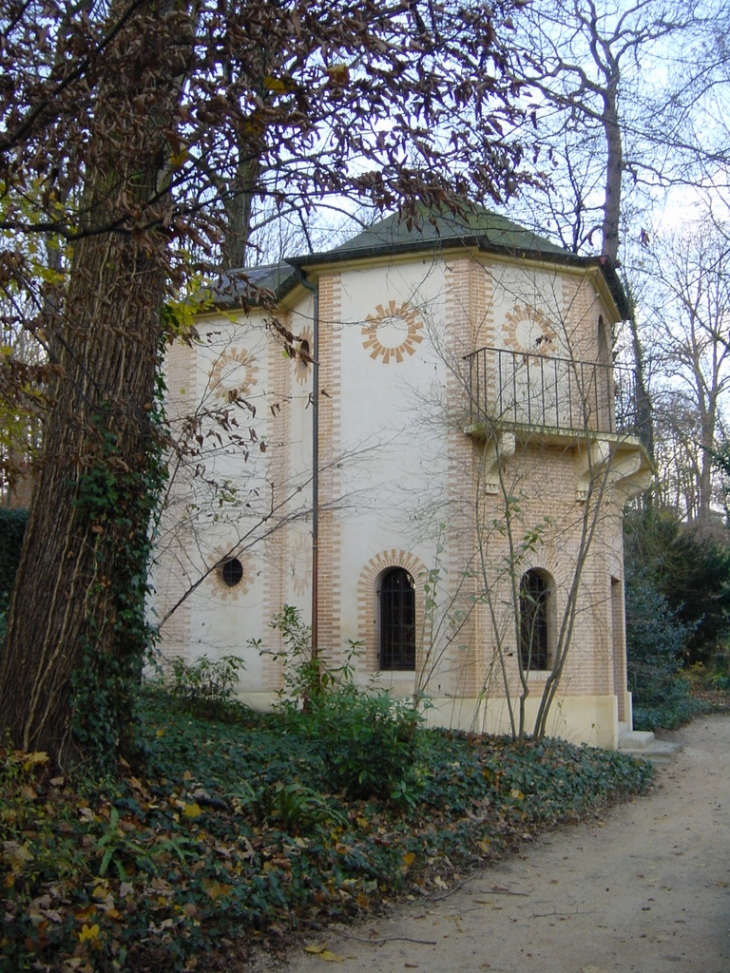 La tour Velleda Parc Chateaubriand - Châtenay-Malabry