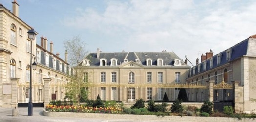 Le collège Sainte-Barbe de Champs, ex Château Sainte-Barbe - Fontenay-aux-Roses