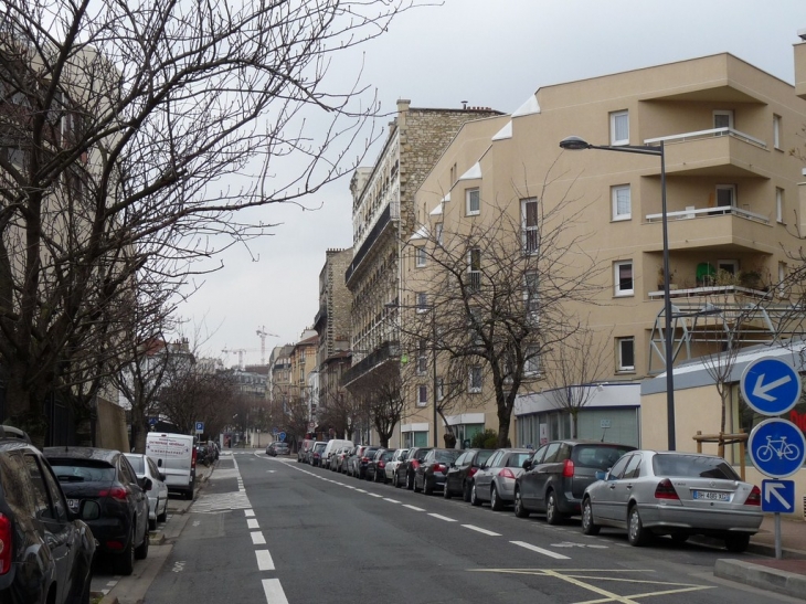 Avenue de la république - Issy-les-Moulineaux