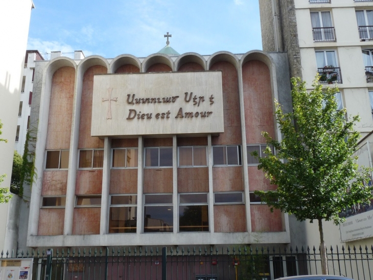 Eglise Arménienne, rue Victor Cresson - Issy-les-Moulineaux