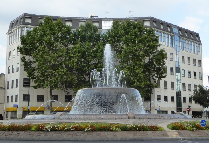 Le rond point de l'Europe - La Garenne-Colombes