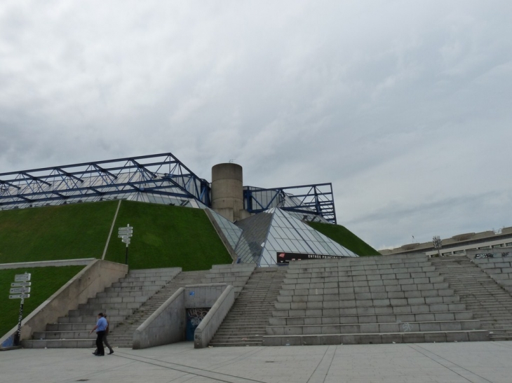 Le palais ommisports de Bercy - Paris 12e Arrondissement