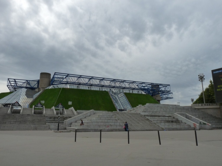 Le palais ommisports de Bercy - Paris 12e Arrondissement