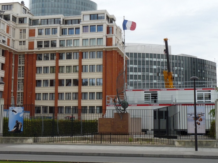 Boulevard Victor - Paris 15e Arrondissement