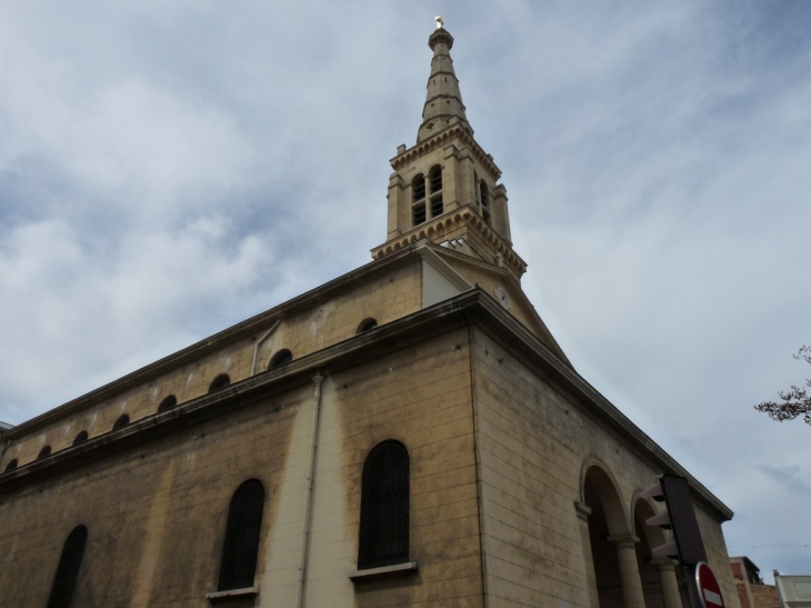 Eglise Saint Jean de Grenelle - Paris 15e Arrondissement