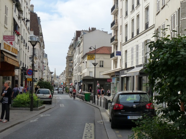 Rue du Commerce - Paris 15e Arrondissement