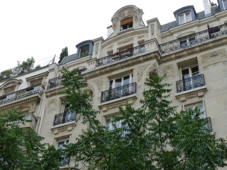 Rue Félix Faure - Paris 15e Arrondissement