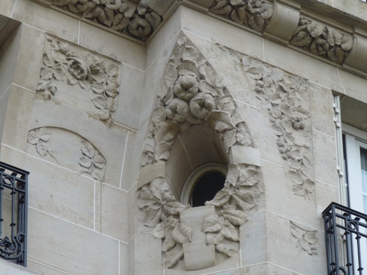 Rue Félix Faure - Paris 15e Arrondissement