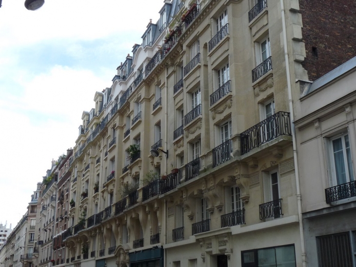 Rue Félix Faure - Paris 15e Arrondissement