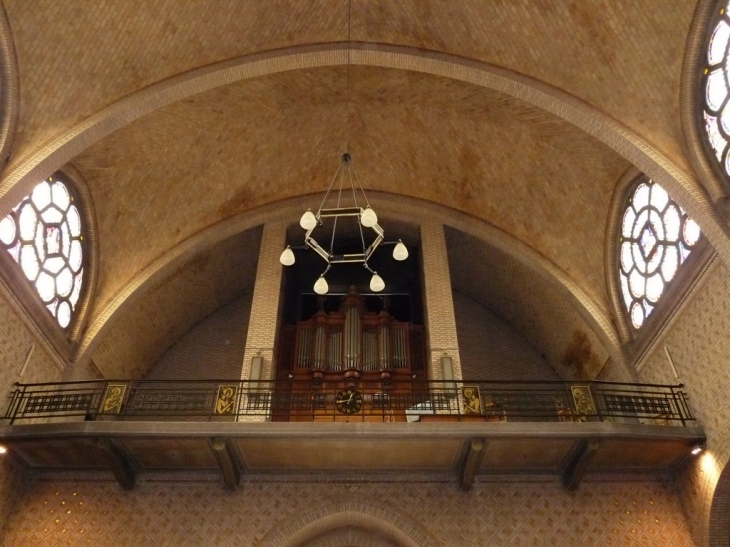 Eglise Saint Léon - Paris 15e Arrondissement