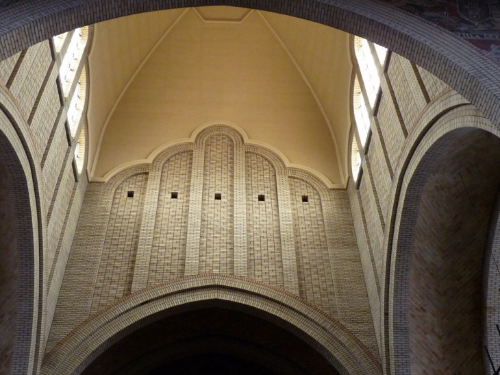 Eglise Saint Léon - Paris 15e Arrondissement