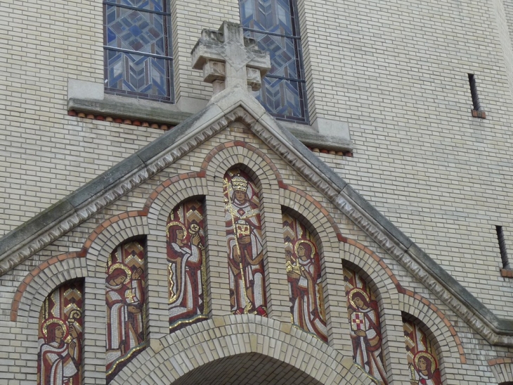 Eglise Saint Léon - Paris 15e Arrondissement