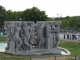 Photo précédente de Paris 16e Arrondissement Sur l'esplanade devant le palais de Chaillot