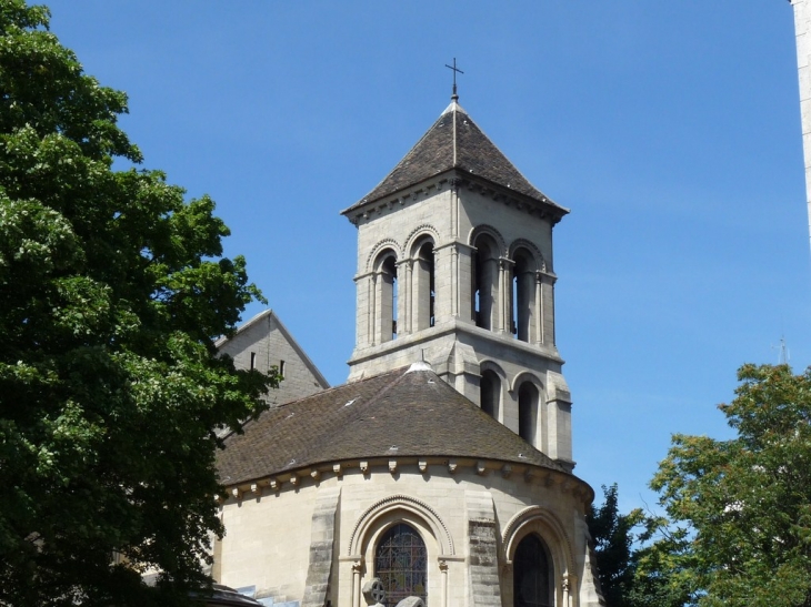 Eglise Saint Pierre de Montmartre - Paris 18e Arrondissement