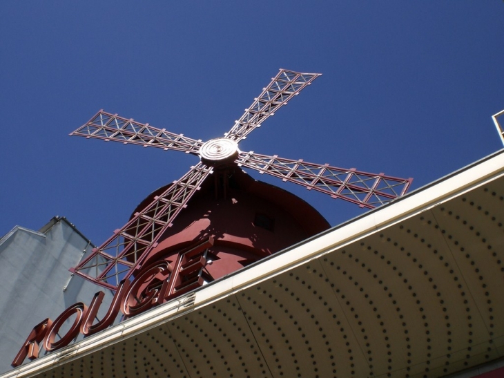 Le moulin rouge - Paris 18e Arrondissement