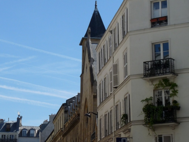 Rue Yvonne Le Tac - Paris 18e Arrondissement