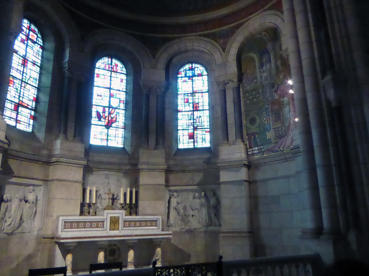 Le Sacré Coeur : dans la basilique - Paris 18e Arrondissement