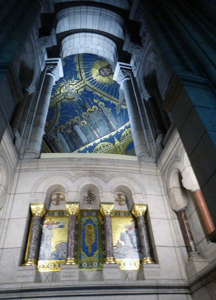 Le Sacré Coeur : dans la basilique - Paris 18e Arrondissement