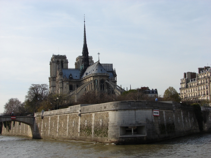 Notre-Dame-de-Paris - Paris 1er Arrondissement