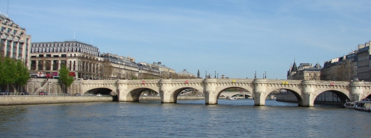 Le Pont-Neuf - Paris 1er Arrondissement