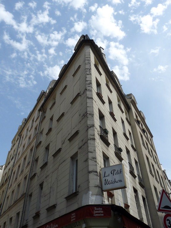 Le long du boulevard Saint Honoré - Paris 1er Arrondissement