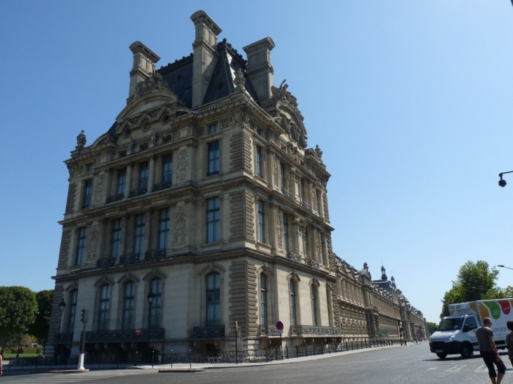 Le Louvre - Paris 1er Arrondissement