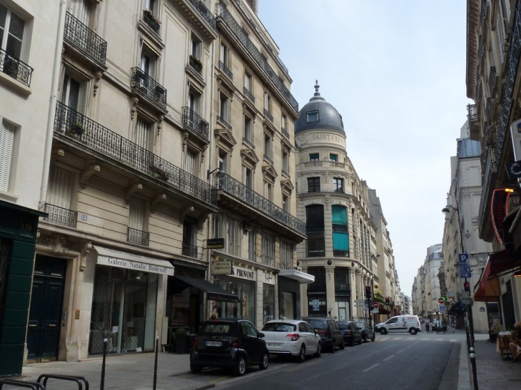 Rue Saint Honoré - Paris 1er Arrondissement