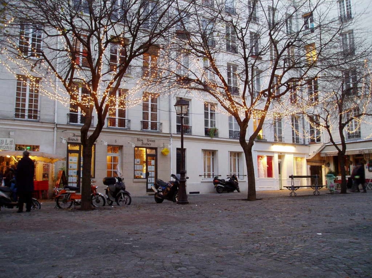 Place du marché Sainte-Catherine - Paris 4e Arrondissement