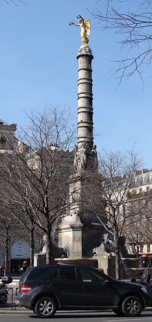 La Colonne du Châtelet - Paris 4e Arrondissement