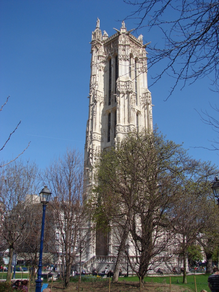 La Tour Saint-Jacques - Paris 4e Arrondissement