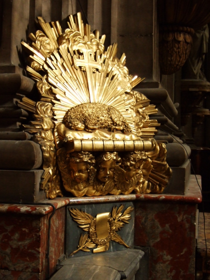 Eglise Saint-Sulpice, Agnus Dei - Paris 6e Arrondissement