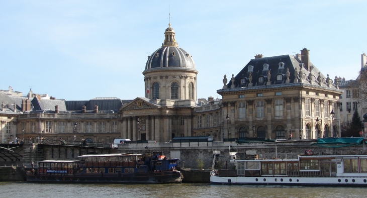 Le Palais de l'Institut de France - Paris 6e Arrondissement