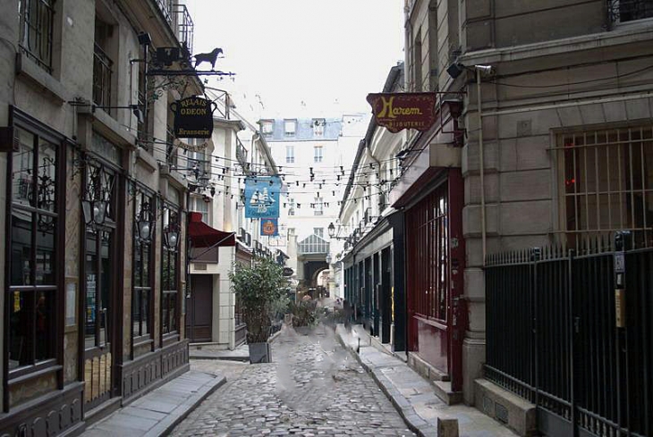 Cour du Commerce Saint André - Paris 6e Arrondissement