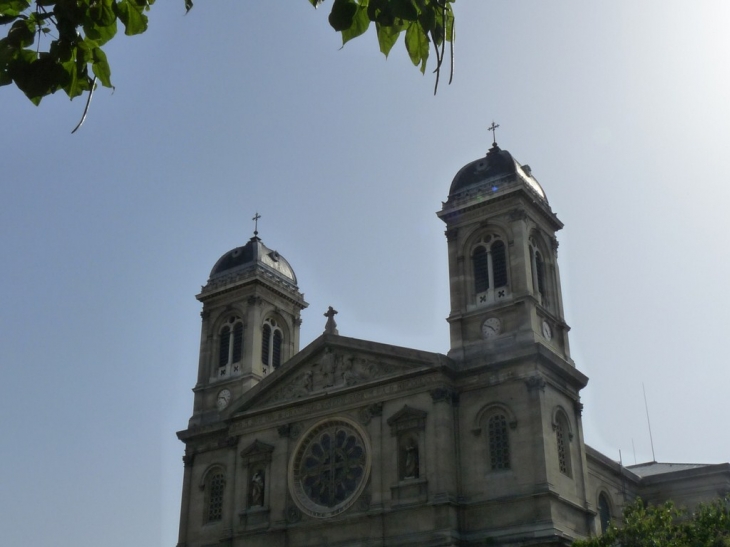 Eglise Saint François Xavier - Paris 7e Arrondissement