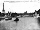 Photo suivante de Paris 7e Arrondissement Panorama sur la Seine vers le pont Alexandre III. La Tour Eiffel et le trocadéro (carte postale de 1921)