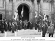 Photo suivante de Paris 7e Arrondissement Aux Invalides - La présentation des Drapeaux Allemends capturés. (carte postale de 1915)