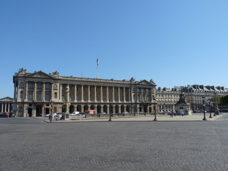 Place de la Concorde - Paris 8e Arrondissement