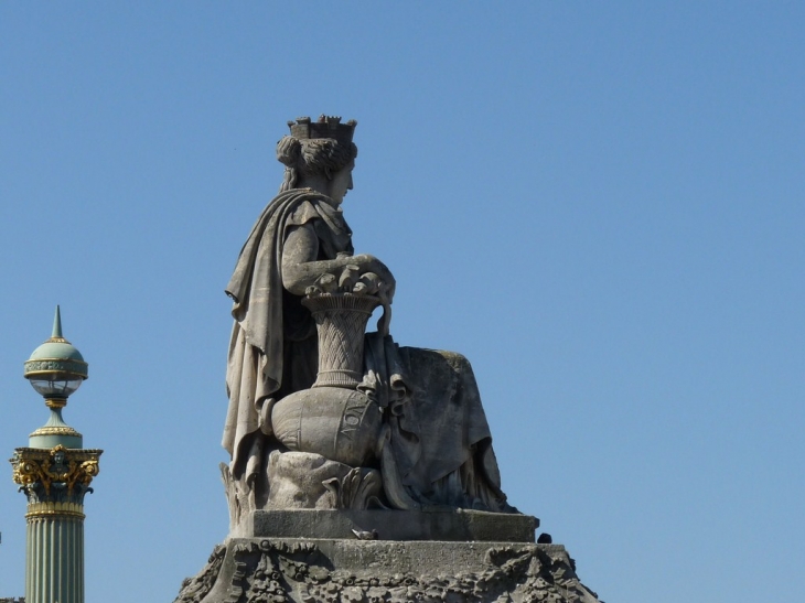 Place de la Concorde - Paris 8e Arrondissement