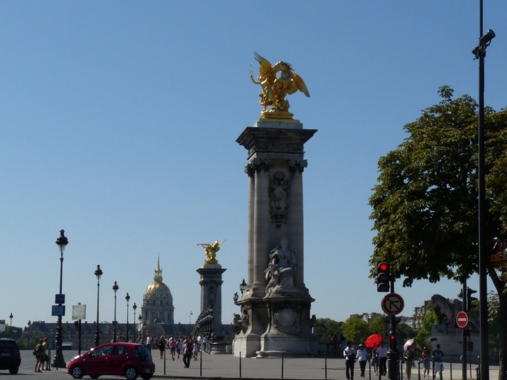 Pont Alexandre III - Paris 8e Arrondissement