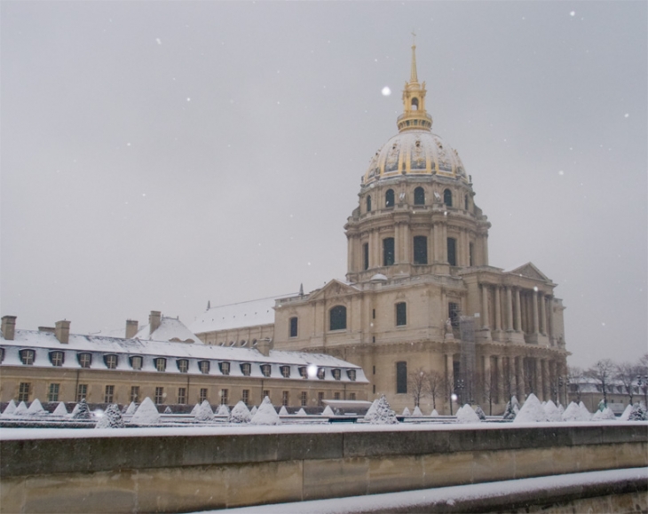 Les Invalides sous la neige - Paris