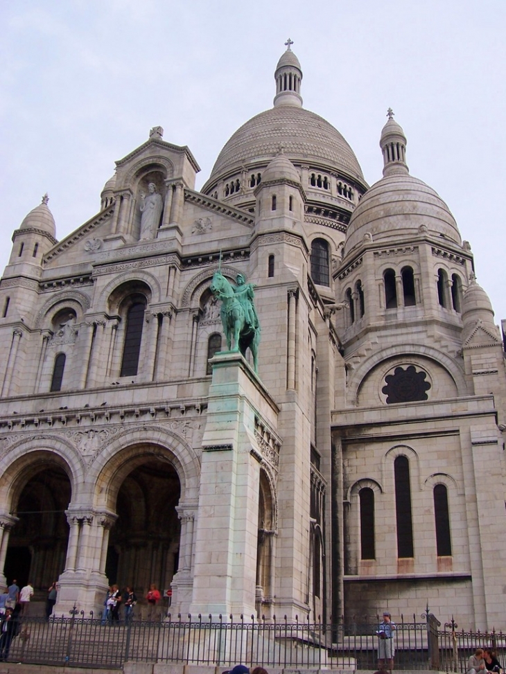 MONTMARTRE - Paris