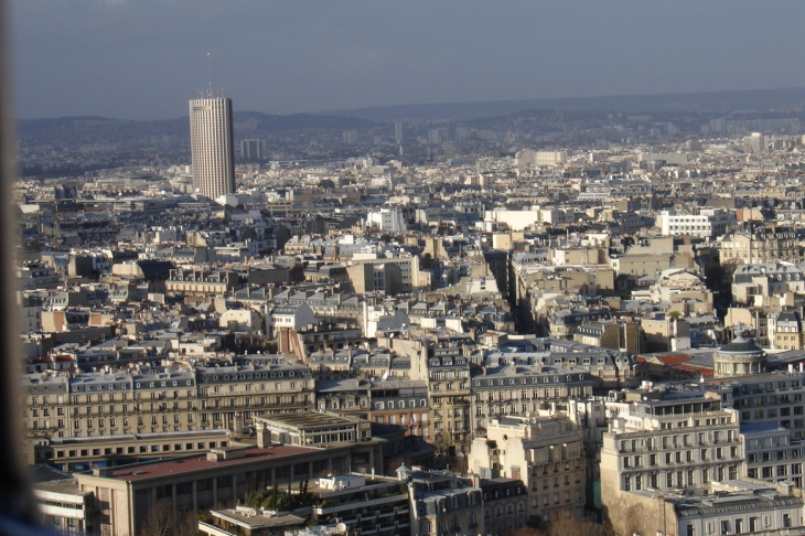 VUE DE LA TOUR EIFFEL - Paris