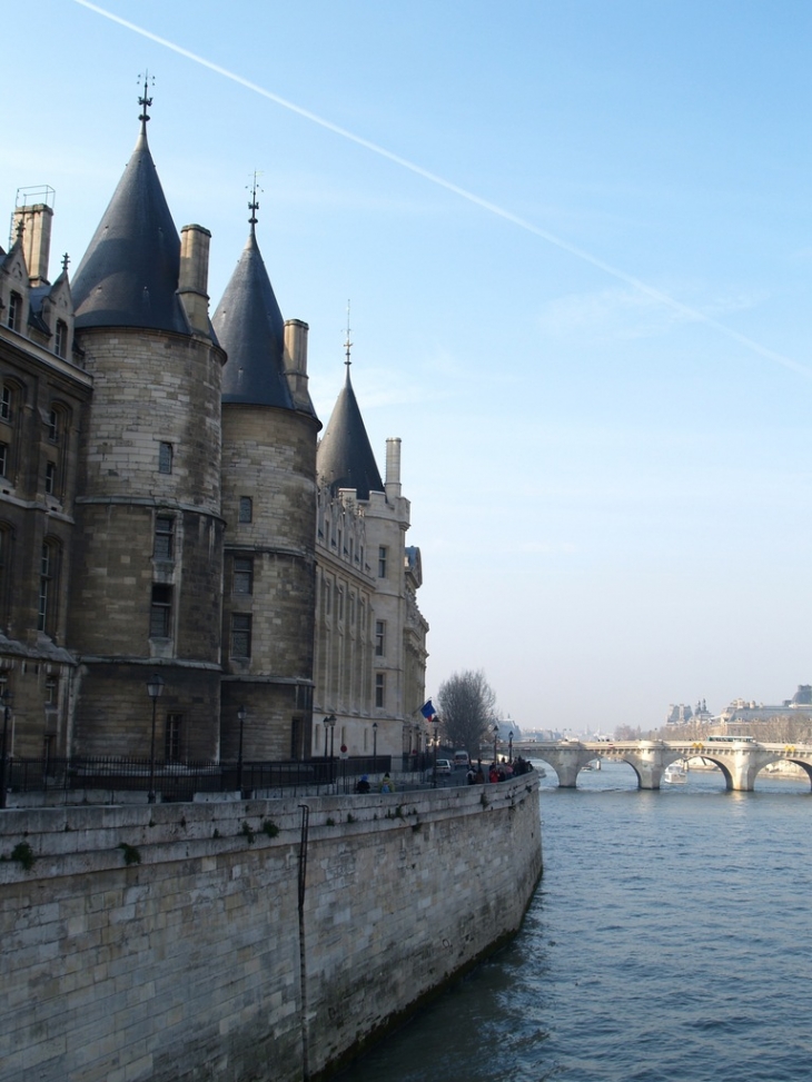 Seine near muse d'orsay - Paris